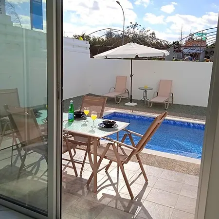 Calypso With A Private Pool Villa Paralimni