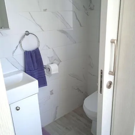 Calypso With A Private Pool * Paralimni