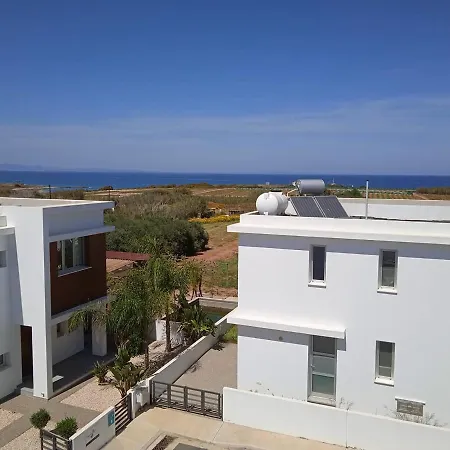 Calypso With A Private Pool *